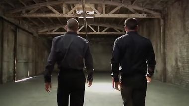 خطف واغتصاب عروس بليلة عرسها امام زوجها - سكس عربدة