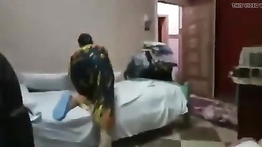 ام عمرو شرموطه المنيل - سكس عربدة
