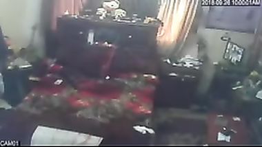 نانا شرموطه هايجه اوى تقوم وتاخد زب عشيقها وتكيفه نياكه Maxmoving Ru